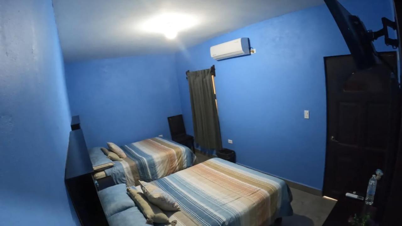 Hotel Prado'S Puerto San Carlos Esterno foto
